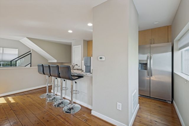 1211 Urban Lofts Drive, Dallas, TX 75215