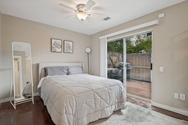 1211 Urban Lofts Drive, Dallas, TX 75215