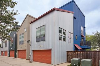 1211 Urban Lofts Drive, Dallas, TX 75215