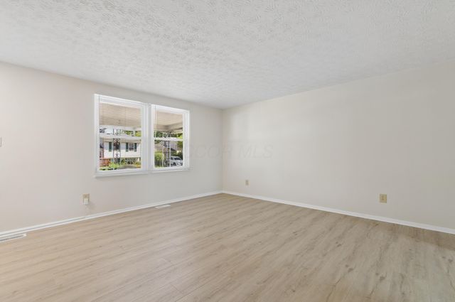 817 Breathitt Avenue, Columbus, OH 43207