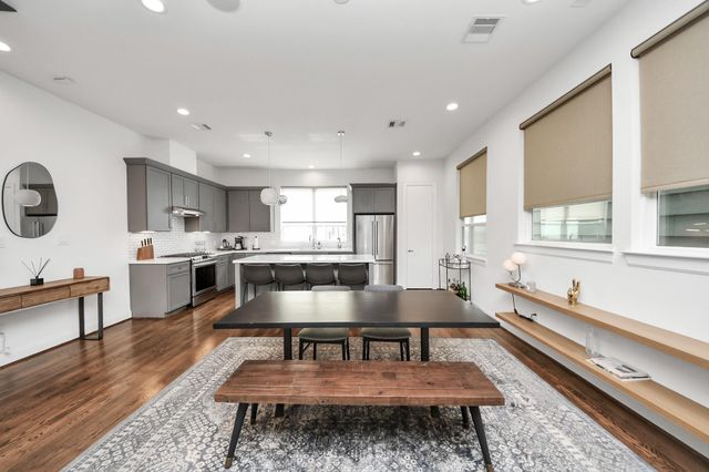 1721 Eado Point Lane, Houston, TX 77003