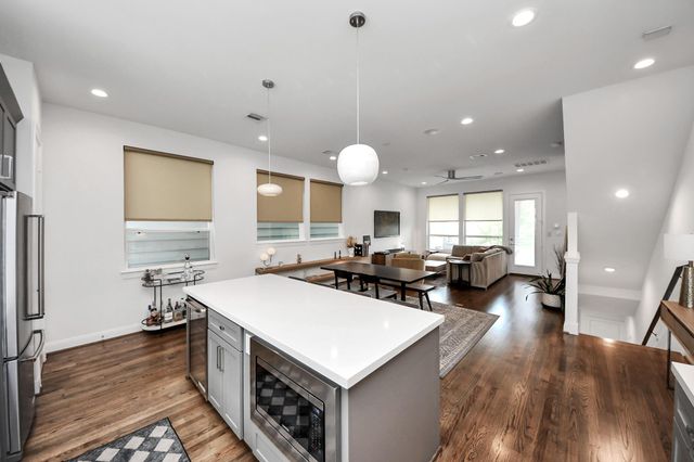 1721 Eado Point Lane, Houston, TX 77003