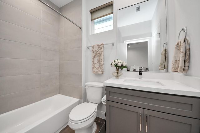 1721 Eado Point Lane, Houston, TX 77003