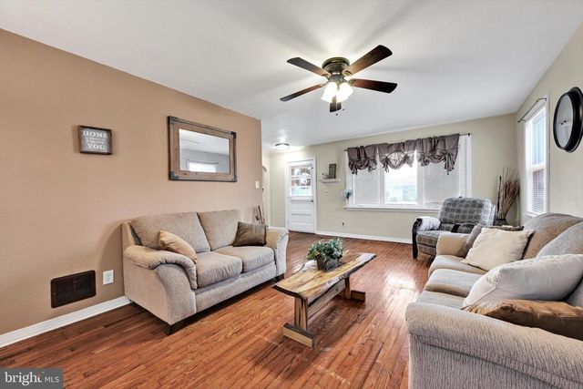 483 BEECHWOOD AVE, Lebanon, PA 17042