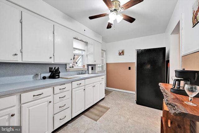 483 BEECHWOOD AVE, Lebanon, PA 17042