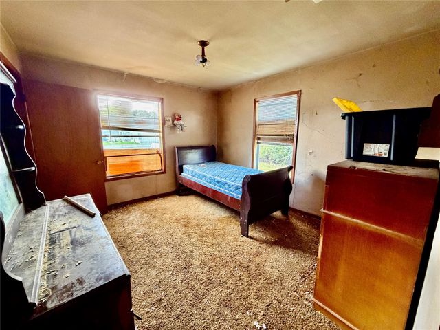 2305 Main Street, La Marque, TX 77568
