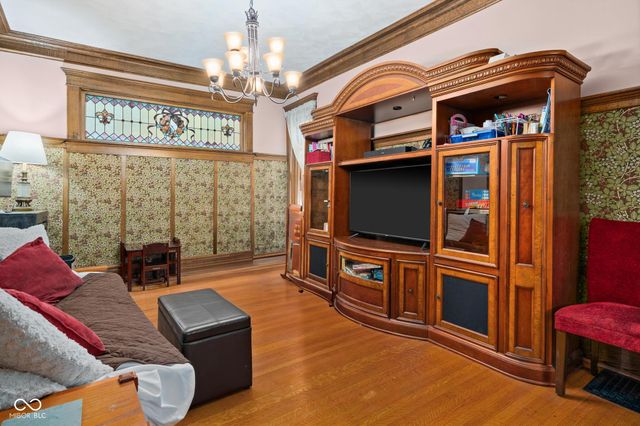 320 W 12th Street, Anderson, IN 46016