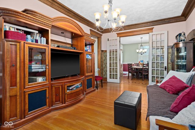 320 W 12th Street, Anderson, IN 46016