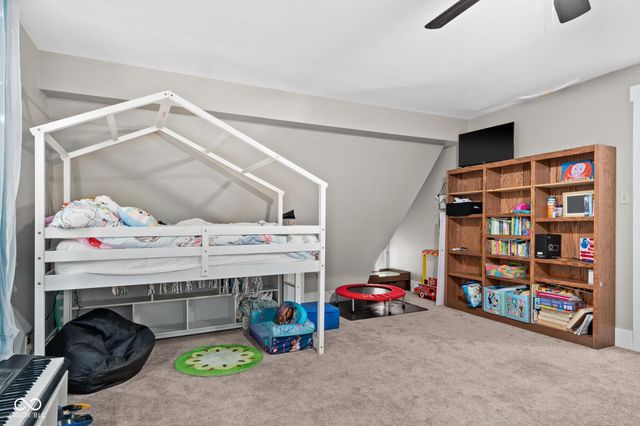 320 W 12th Street, Anderson, IN 46016