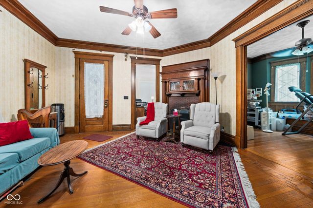 320 W 12th Street, Anderson, IN 46016