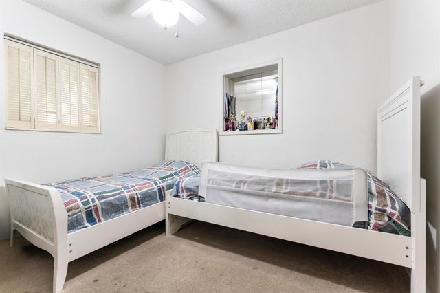 337 E Lake Road, Palm Springs, FL 33461