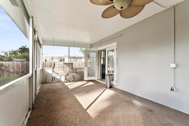 337 E Lake Road, Palm Springs, FL 33461