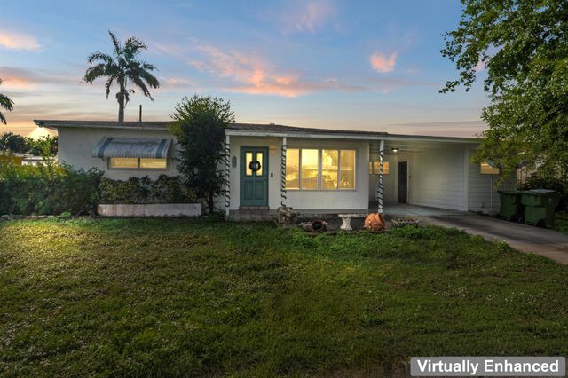 337 E Lake Road, Palm Springs, FL 33461