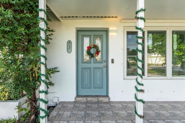 337 E Lake Road, Palm Springs, FL 33461