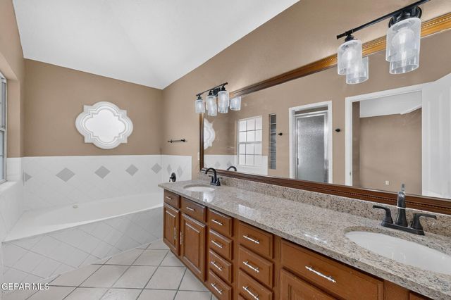 1370 Whirlaway Drive, El Paso, TX 79936