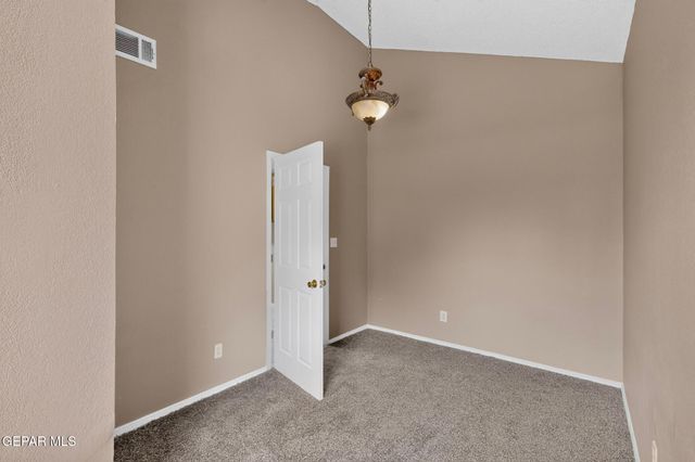 1370 Whirlaway Drive, El Paso, TX 79936