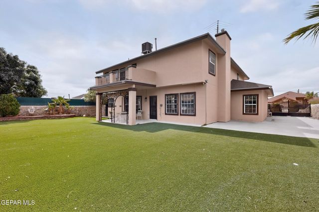 1370 Whirlaway Drive, El Paso, TX 79936