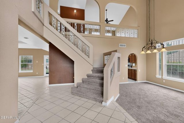 1370 Whirlaway Drive, El Paso, TX 79936