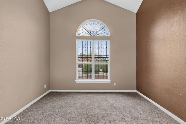 1370 Whirlaway Drive, El Paso, TX 79936