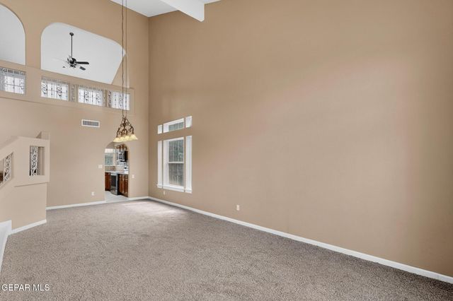 1370 Whirlaway Drive, El Paso, TX 79936