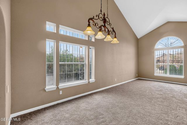 1370 Whirlaway Drive, El Paso, TX 79936