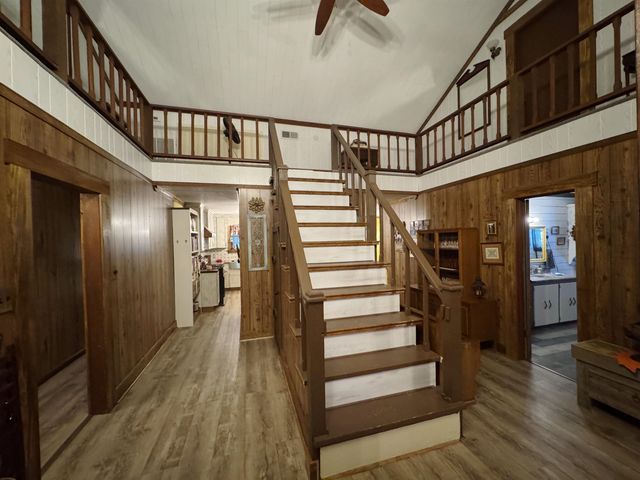 220 Lark Dr, Lockport, LA 70374