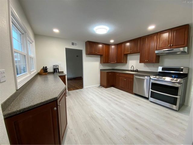 590 Cardamon DR, Virginia Beach, VA 23464