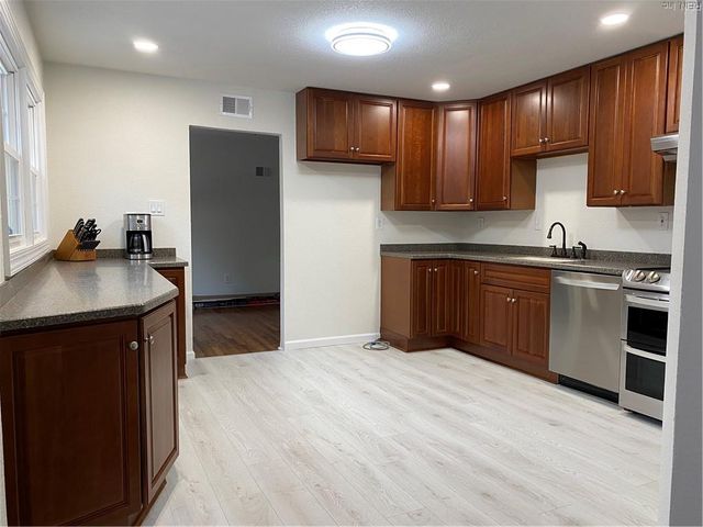 590 Cardamon DR, Virginia Beach, VA 23464