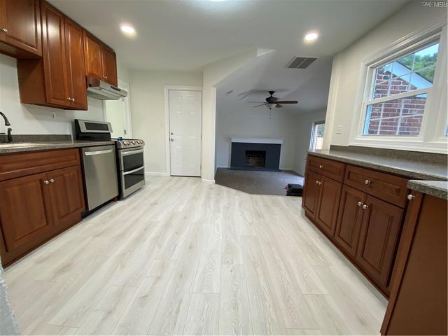 590 Cardamon DR, Virginia Beach, VA 23464