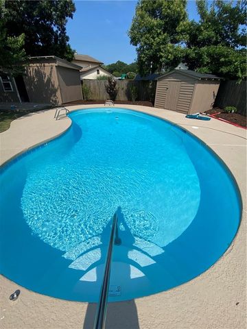 590 Cardamon DR, Virginia Beach, VA 23464