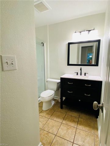 590 Cardamon DR, Virginia Beach, VA 23464