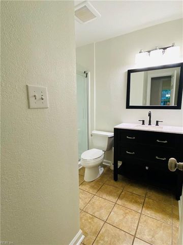 590 Cardamon DR, Virginia Beach, VA 23464