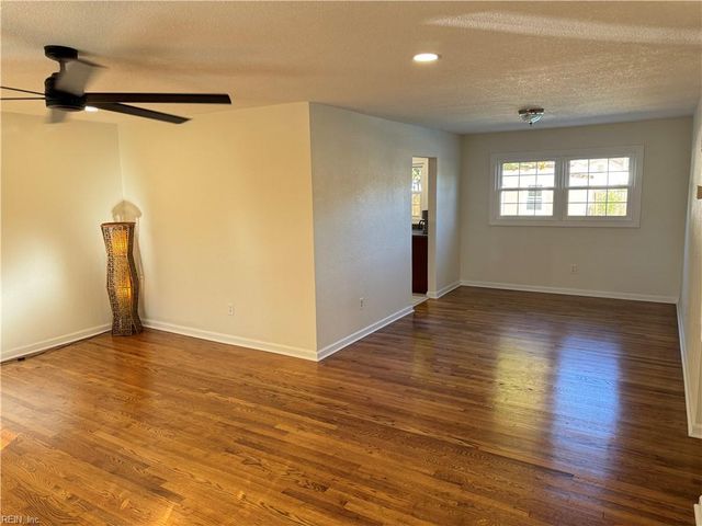 590 Cardamon DR, Virginia Beach, VA 23464