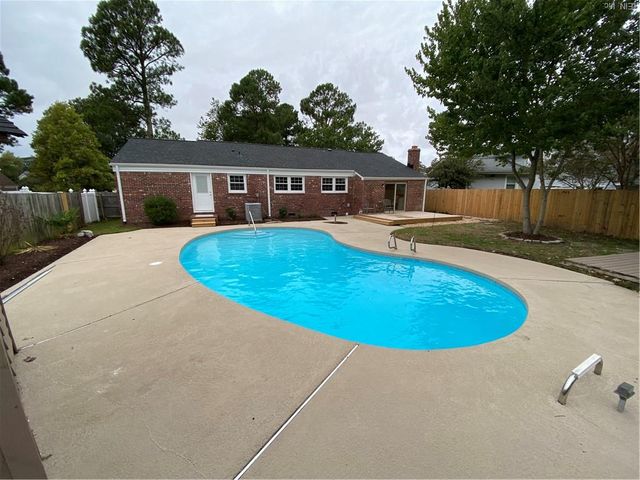 590 Cardamon DR, Virginia Beach, VA 23464