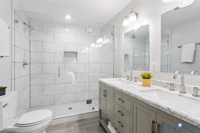 229 E 36th St, Richmond, VA 23224