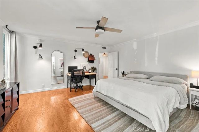 10240 Camarillo 115, Toluca Lake, CA 91602