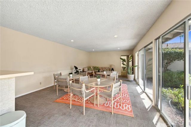 10240 Camarillo 115, Toluca Lake, CA 91602