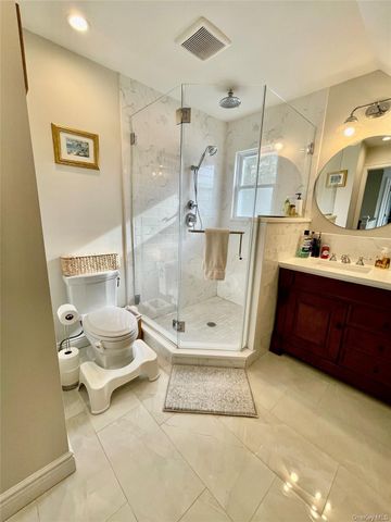 30 Carnegie Avenue, Huntington, NY 11743