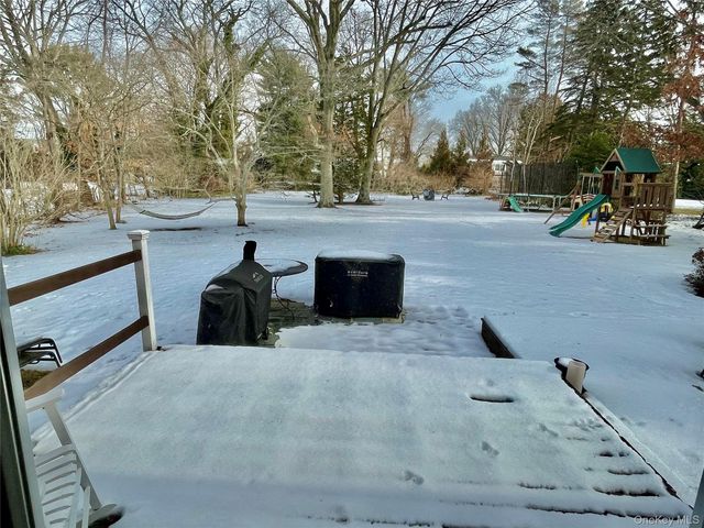 30 Carnegie Avenue, Huntington, NY 11743