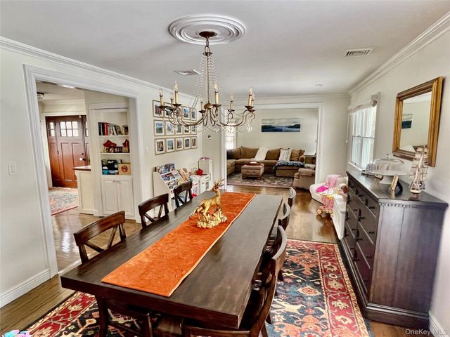 30 Carnegie Avenue, Huntington, NY 11743