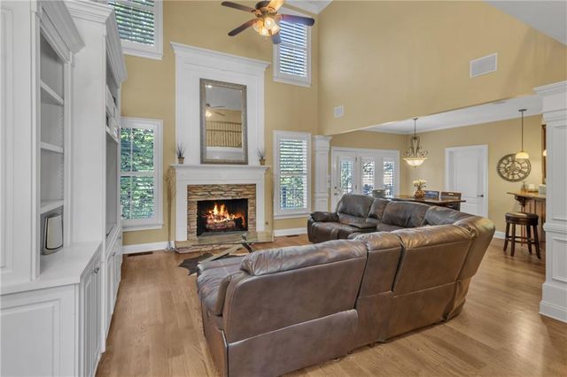 1611 Silvergrass Lane, Grayson, GA 30017