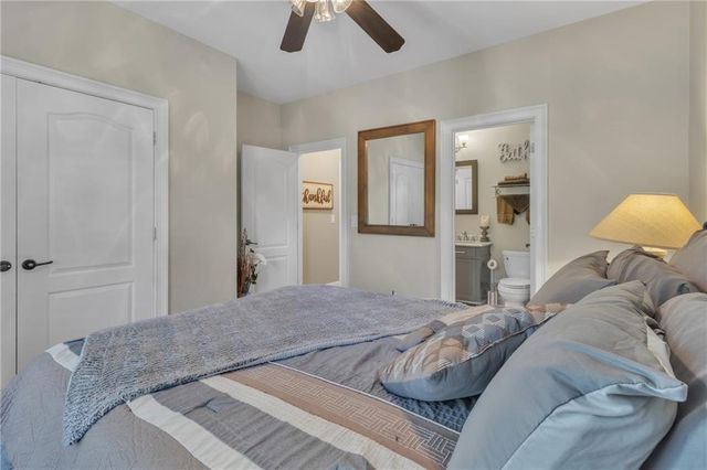 1611 Silvergrass Lane, Grayson, GA 30017