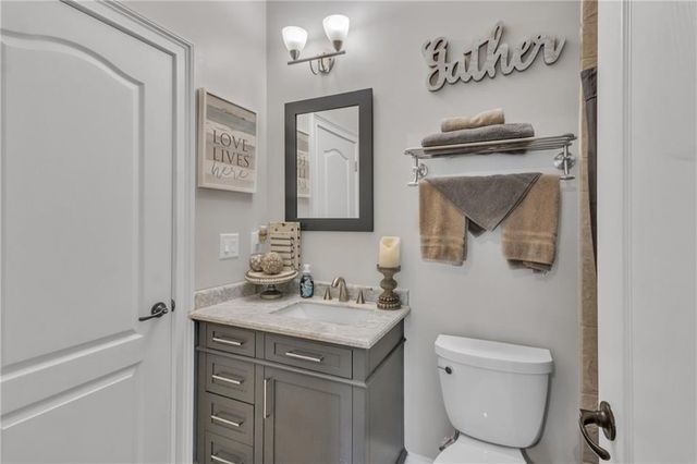 1611 Silvergrass Lane, Grayson, GA 30017