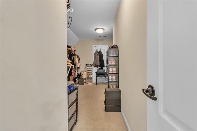 1611 Silvergrass Lane, Grayson, GA 30017