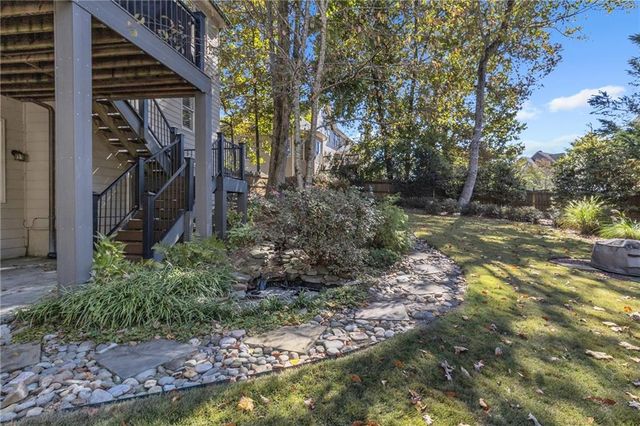 1611 Silvergrass Lane, Grayson, GA 30017