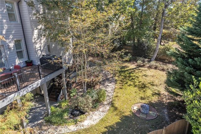 1611 Silvergrass Lane, Grayson, GA 30017