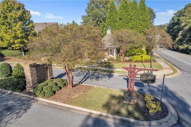 1611 Silvergrass Lane, Grayson, GA 30017