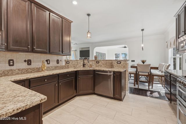 410 Compass Point, Hampstead, NC 28443