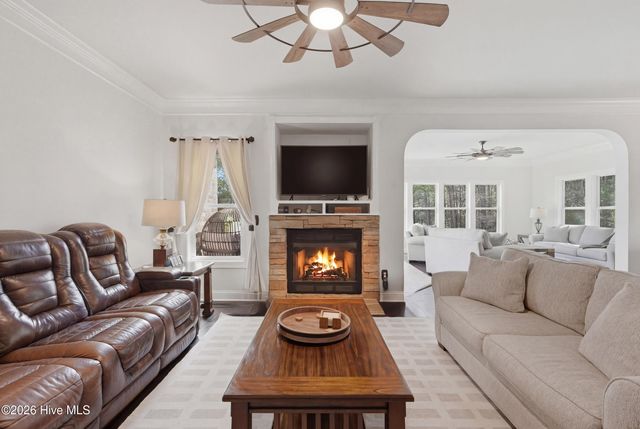 410 Compass Point, Hampstead, NC 28443