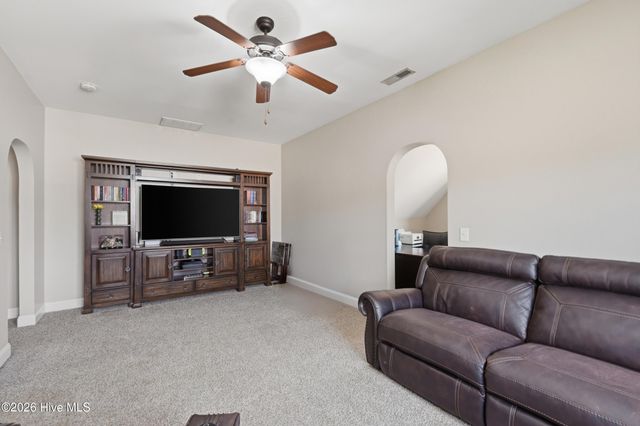 410 Compass Point, Hampstead, NC 28443